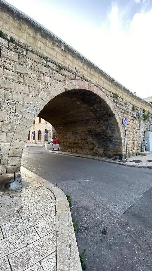 Arco Vanese Bari