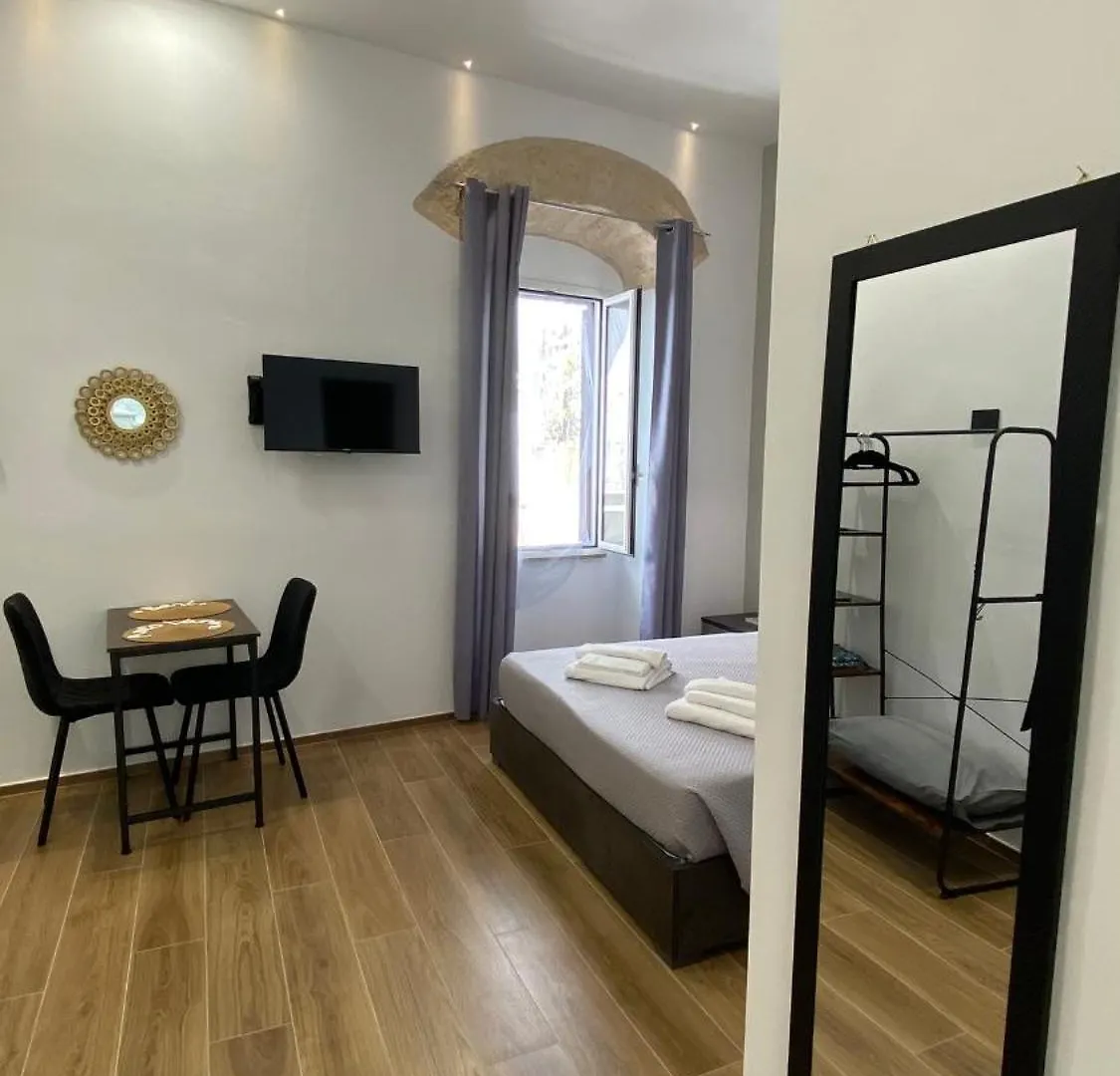 Arco Vanese Bari Apartament