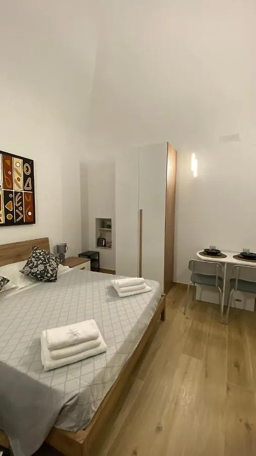 Arco Vanese Bari Apartamento