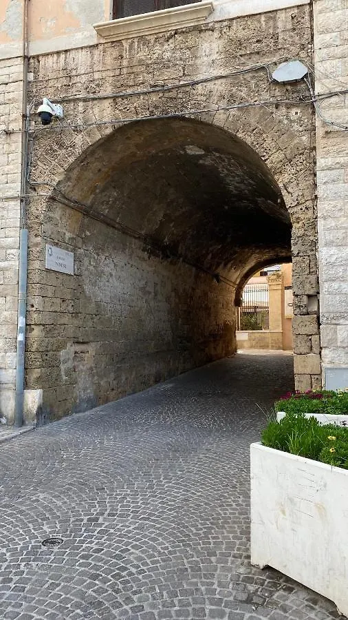 Arco Vanese Bari Apartamento